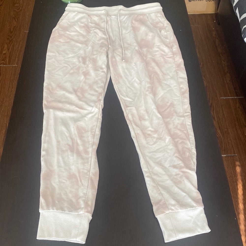 Cream and light pink tie-dye sweat pants in small